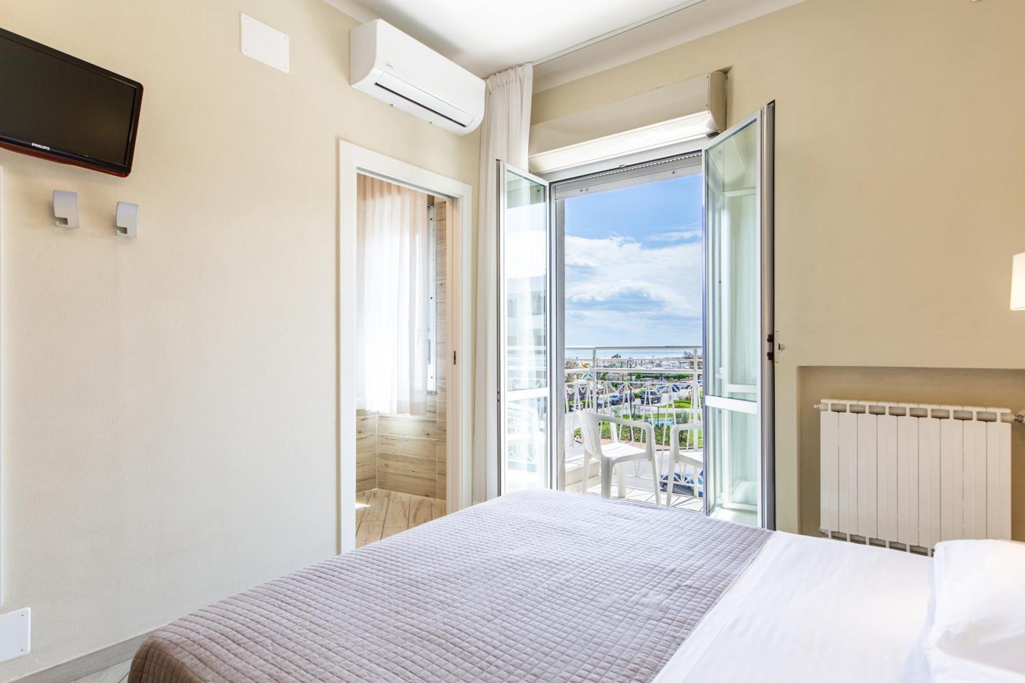 Hotel Lungomare